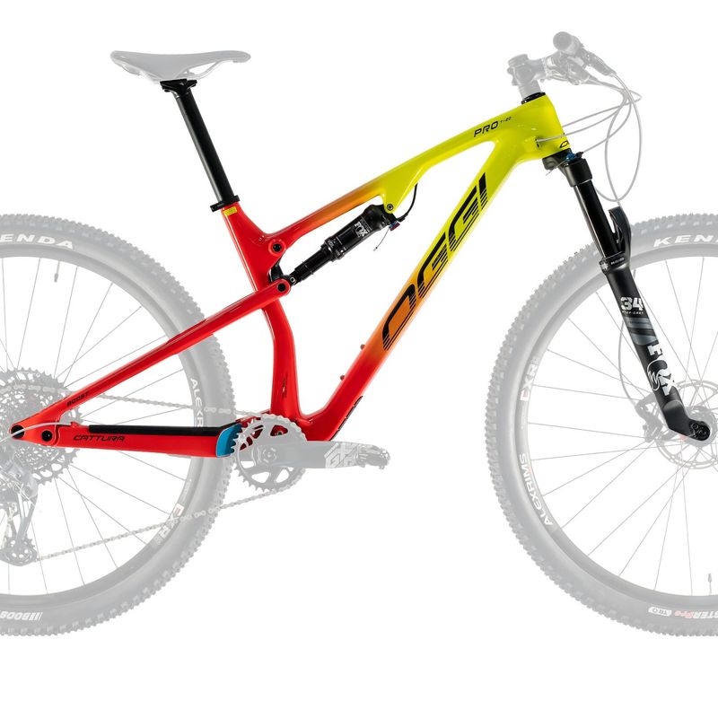 quadro-mountain-bike-full-suspension-oggi-cattura-t-20-carbono-17-suspensao-fox-34-sc