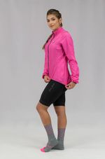 corta-vento-rosa-freeforce-sport-feminina-vestida-elastico