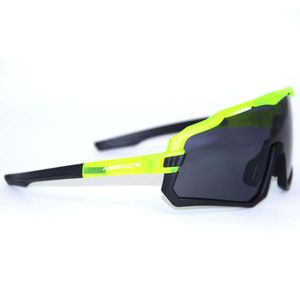 Óculos Absolute Wild Verde Neon/Pto com Lente Fumê